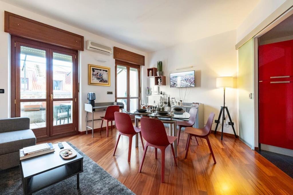 Torino, Centro Residence Cloud 9 + Parking Екстер'єр фото